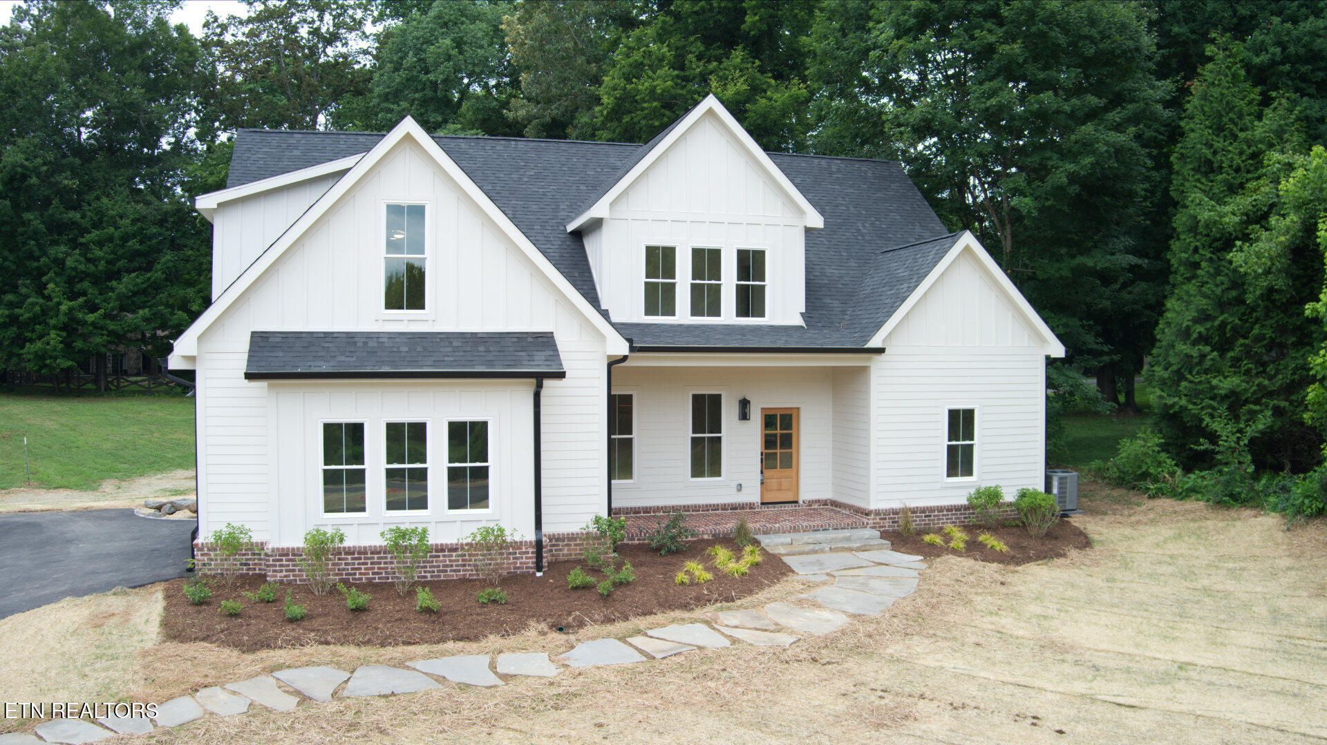 3529 Ginn Farm Drive, Knoxville, TN 37920 Main Photo