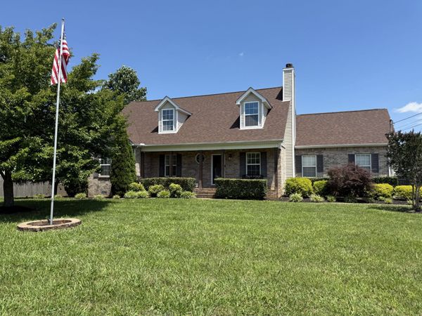 130 Fall Creek Dr , Murfreesboro, TN 37129