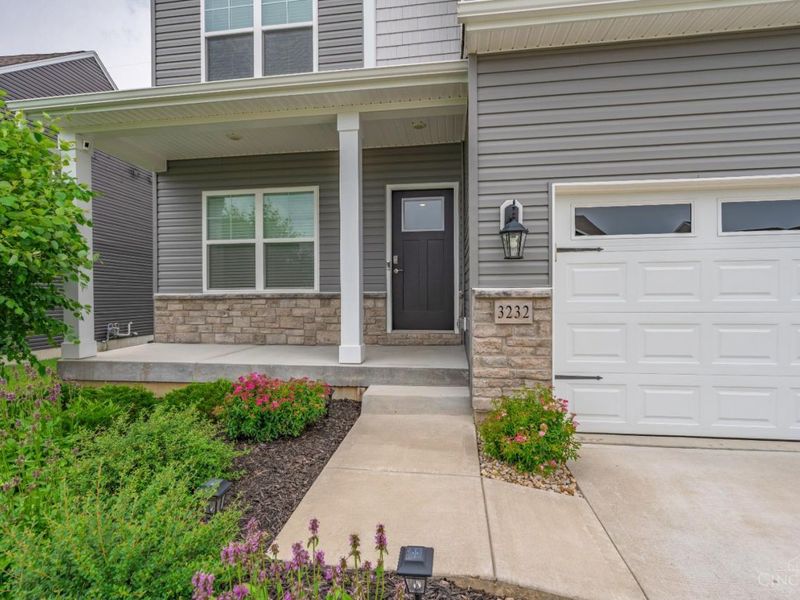 3232 Shadow Ridge Court, Hamilton Twp, OH 45152 Photo 3
