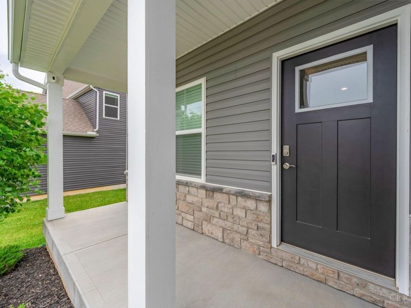 3232 Shadow Ridge Court, Hamilton Twp, OH 45152 Photo 4