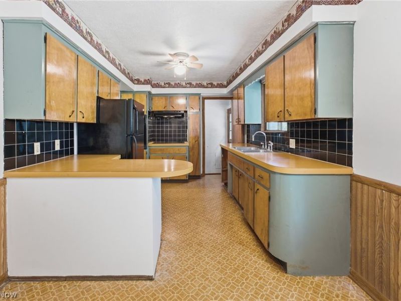 1965 Koons Road, North Canton, OH 44720 Photo 12