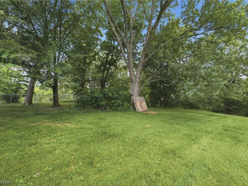 1965 Koons Road, North Canton, OH 44720 Photo 35