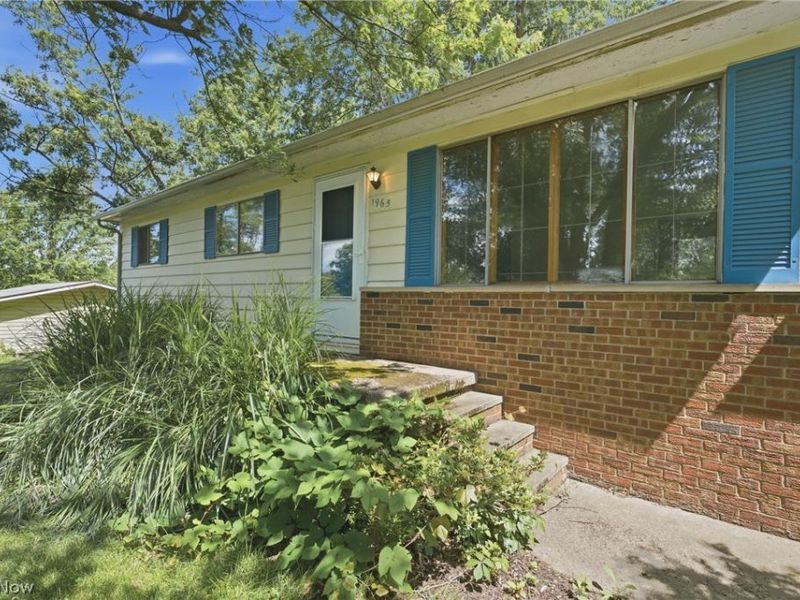 1965 Koons Road, North Canton, OH 44720 Photo 5