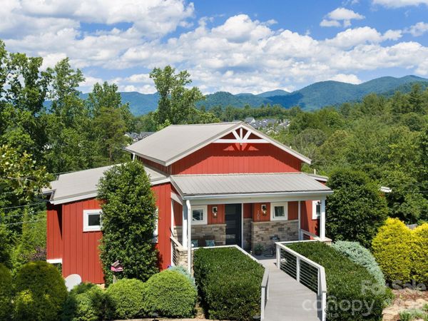 105 Upper Grove Lane , Weaverville, NC 28787