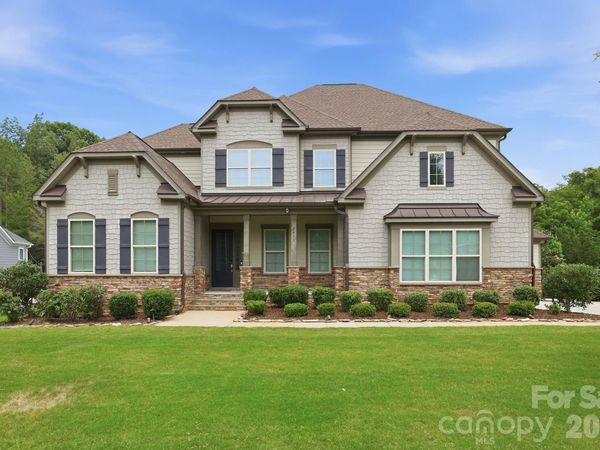 2411 Madeira Circle, Waxhaw, NC 28173