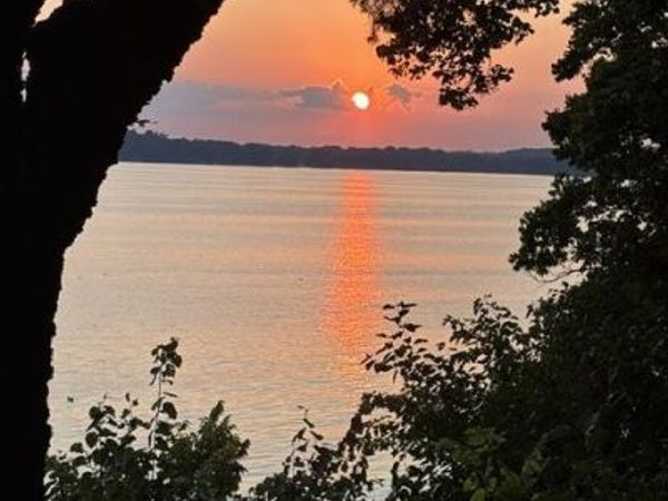 6126 Overlook Drive, McFarland, WI 53558