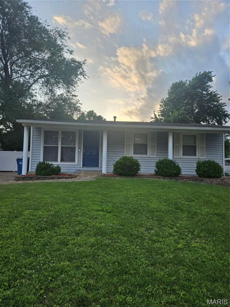 921 Gustane Drive , Saint Charles, MO 63301 Main Photo