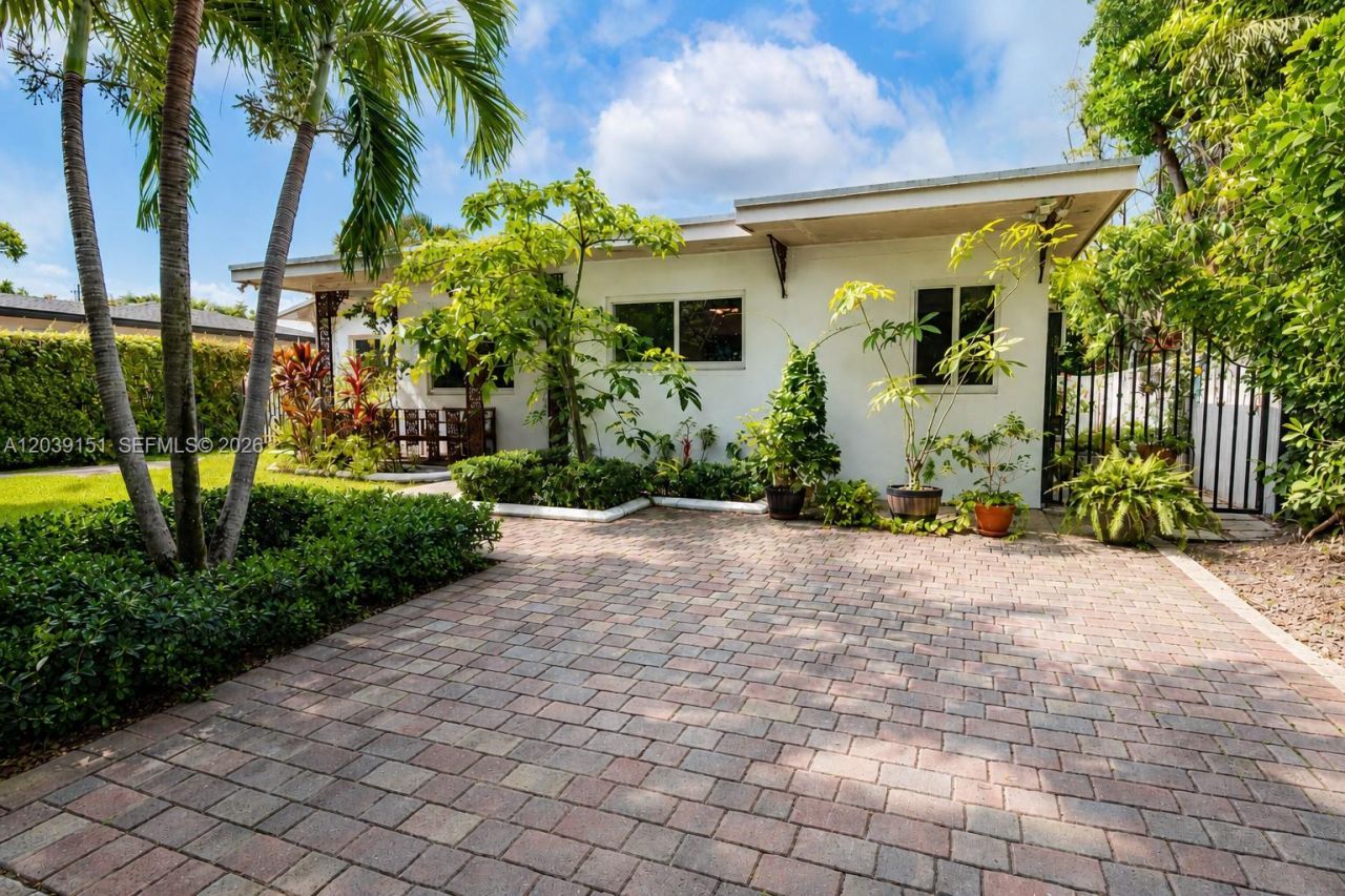 6150 SW 16th Ter, West Miami, FL 33155 Photo