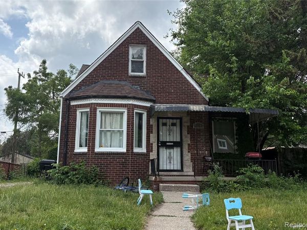 19345 Charest Street , Detroit, MI 48234
