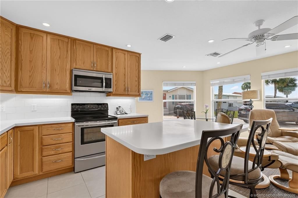 184 Nettles Boulevard , Jensen Beach, FL 34957 Photo