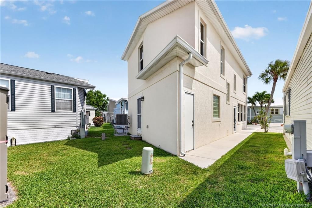 184 Nettles Boulevard , Jensen Beach, FL 34957 Photo