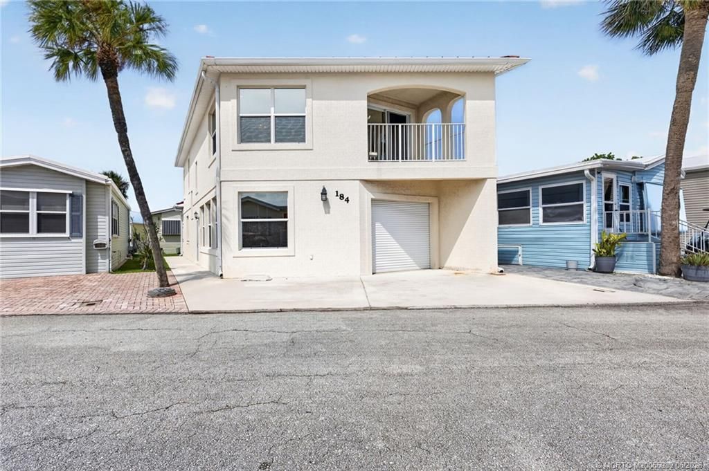 184 Nettles Boulevard , Jensen Beach, FL 34957 Photo