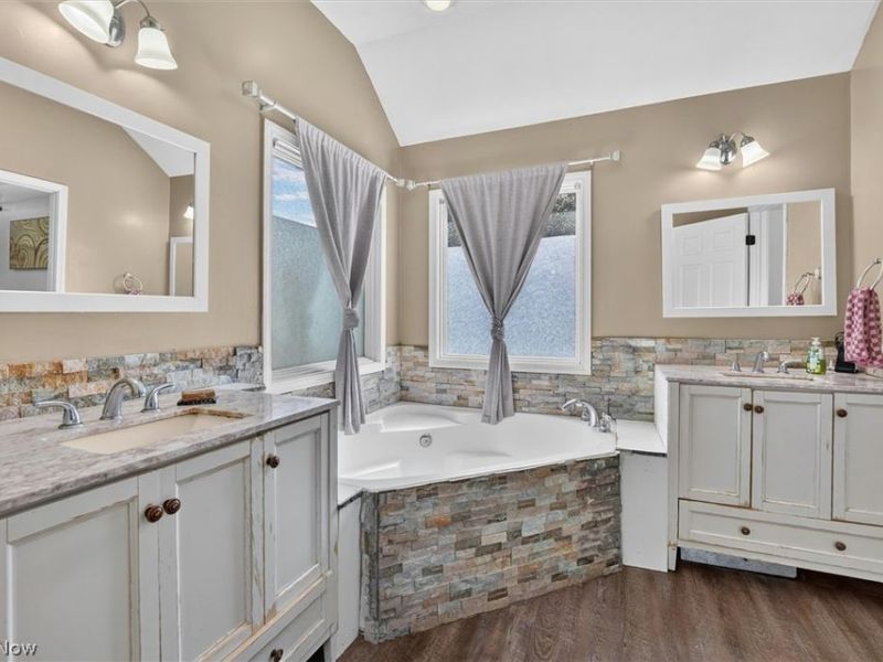 41668 Birchwood Street, Elyria, OH 44035 Photo 34