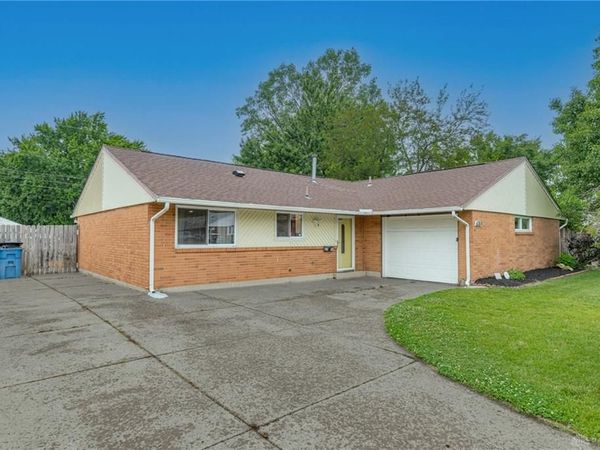 6317 Rosebury Drive, Huber Heights, OH 45424