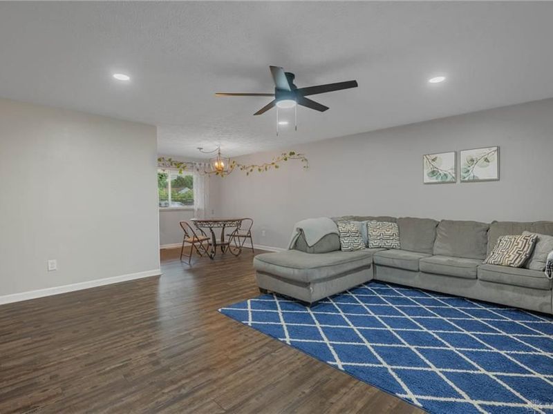 6317 Rosebury Drive, Huber Heights, OH 45424 Photo 4