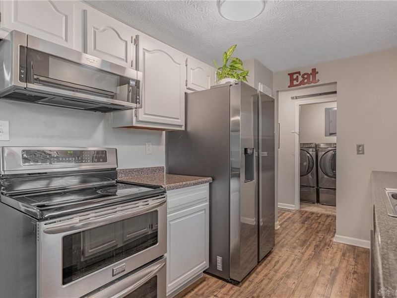 6317 Rosebury Drive, Huber Heights, OH 45424 Photo 9