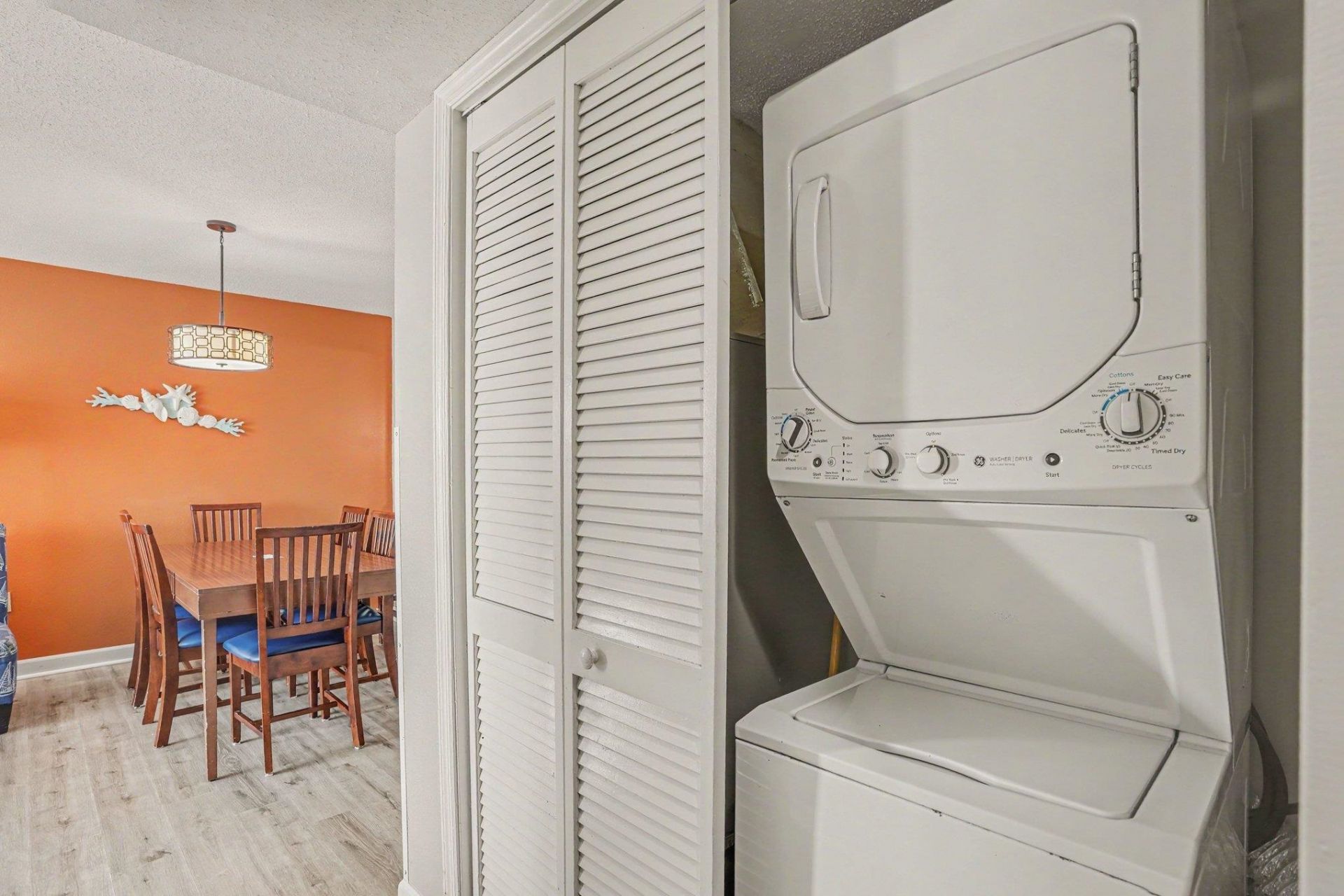 5200 N Ocean Blvd. Photo 17