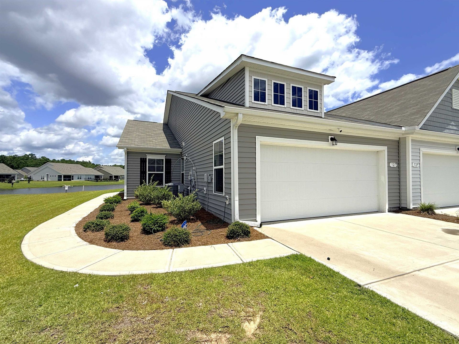 527 Courtridge Loop Photo 1