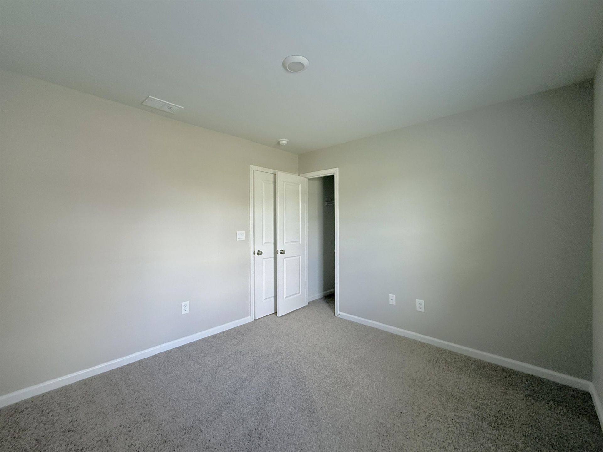 527 Courtridge Loop Photo 19