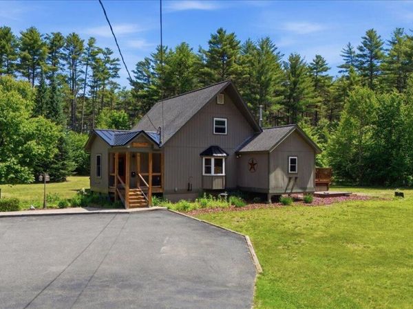 7 May Road, Chestertown, NY 12817