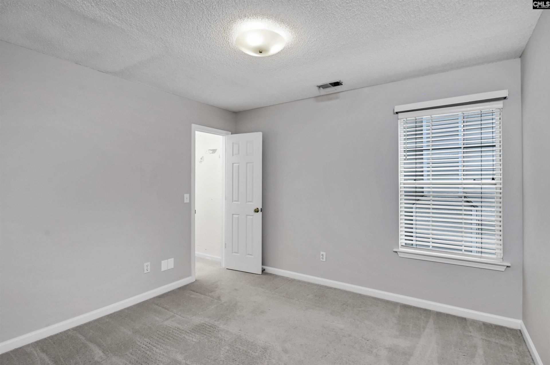412 Ivy Green Lane Photo 26