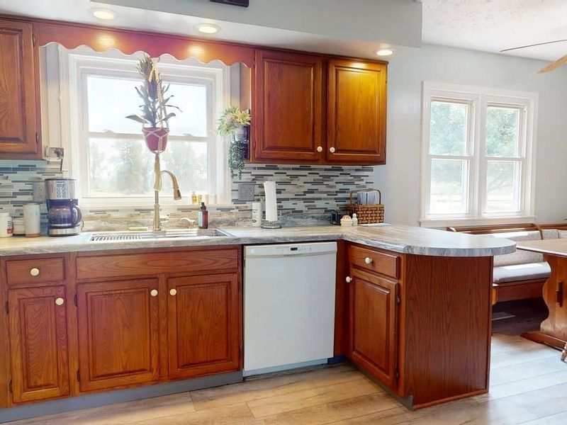 2865 Neal Zick Road, Willard, OH 44890 Photo 11