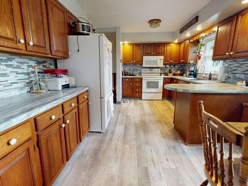 2865 Neal Zick Road, Willard, OH 44890 Photo 12