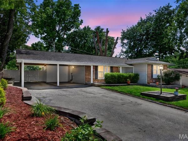 12009 Quality Lane, Maryland Heights, MO 63043