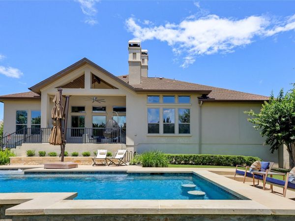 802 Crestone Stream DR, Lakeway, TX 78738