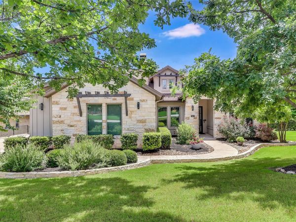 802 Crestone Stream DR, Lakeway, TX 78738