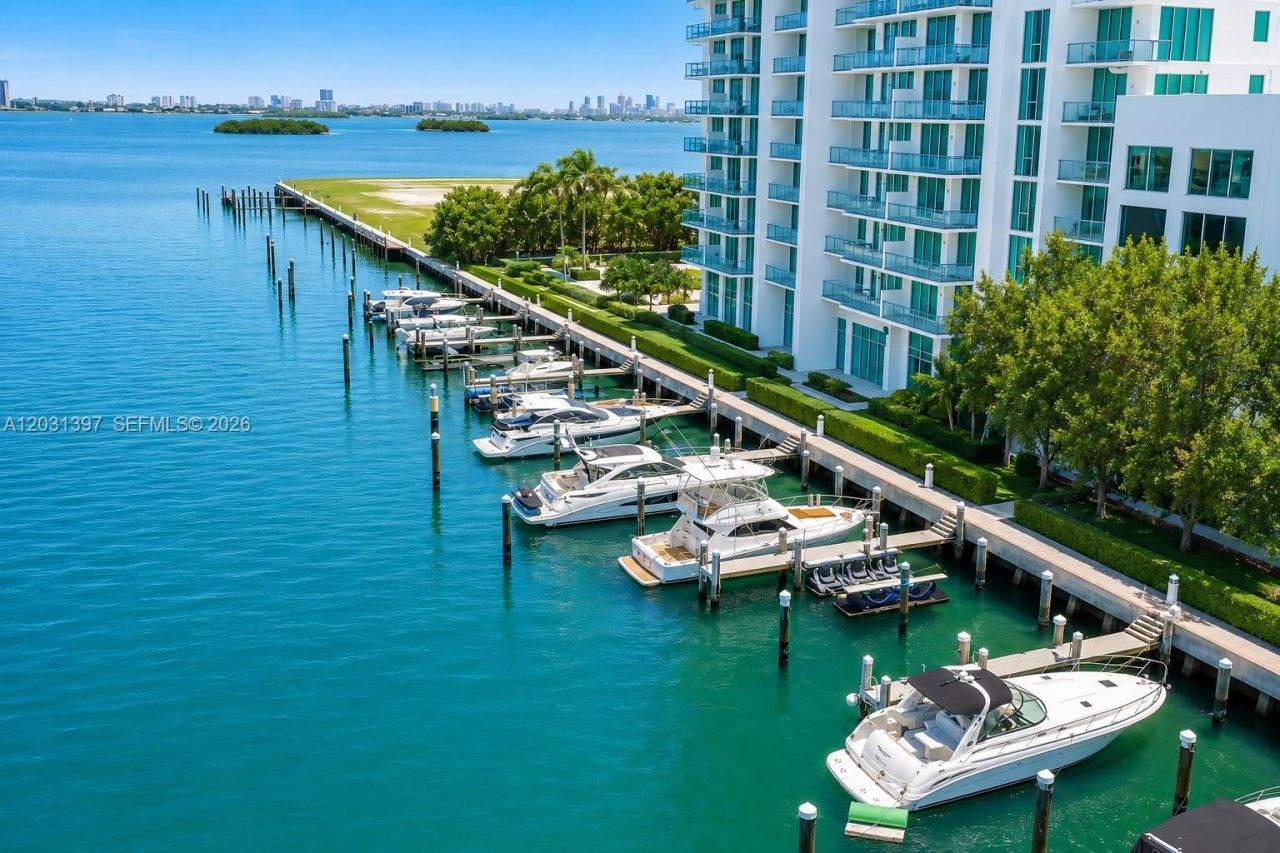 7928 East Drive, Unit 1804, North Bay Village, FL 33141 Photo