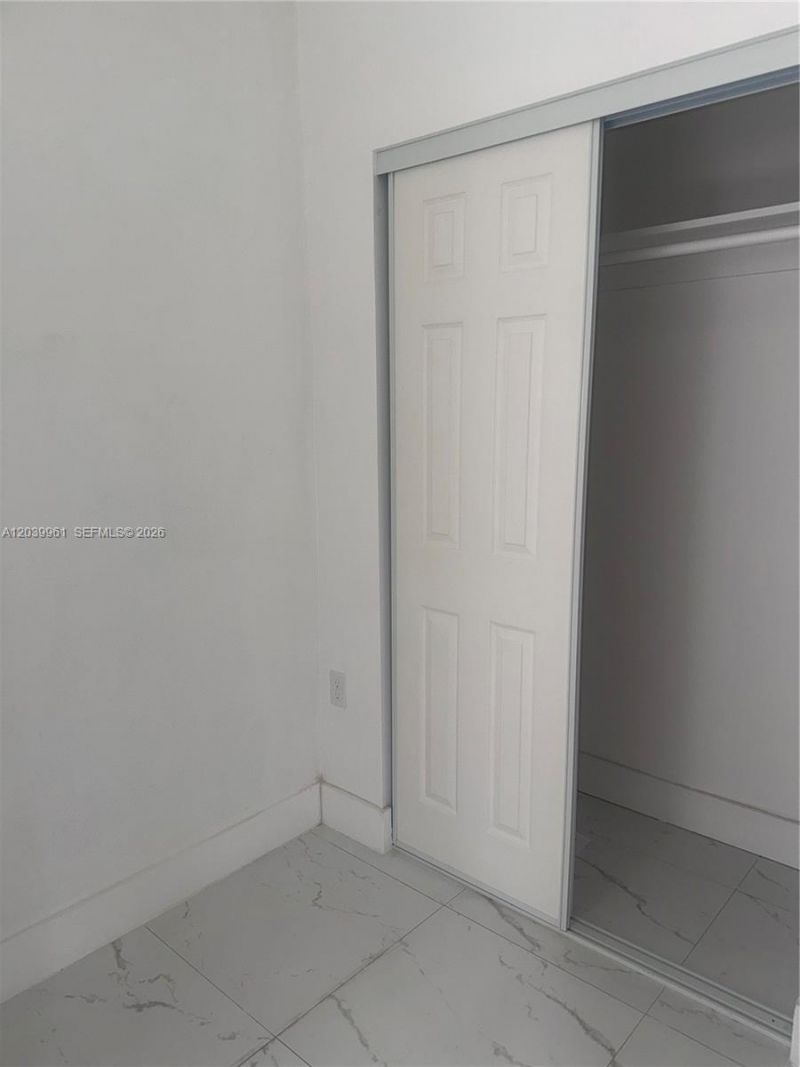 713 NW 4th St, Hallandale Beach, FL 33009 Photo