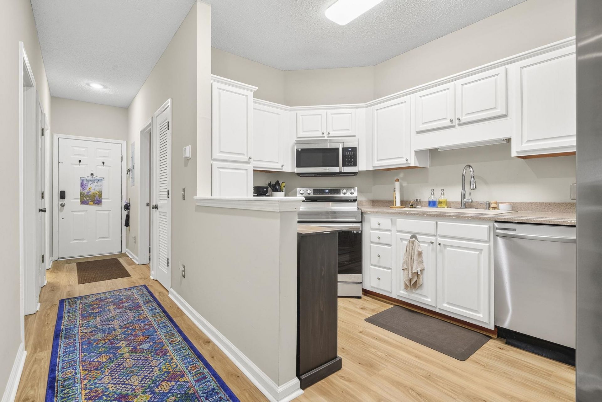 6210 Sweetwater Blvd. Photo 4