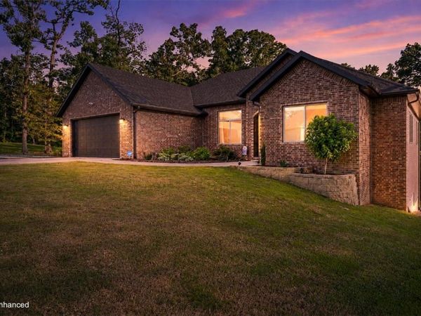 3 Florence Circle , Bella Vista, AR 72715