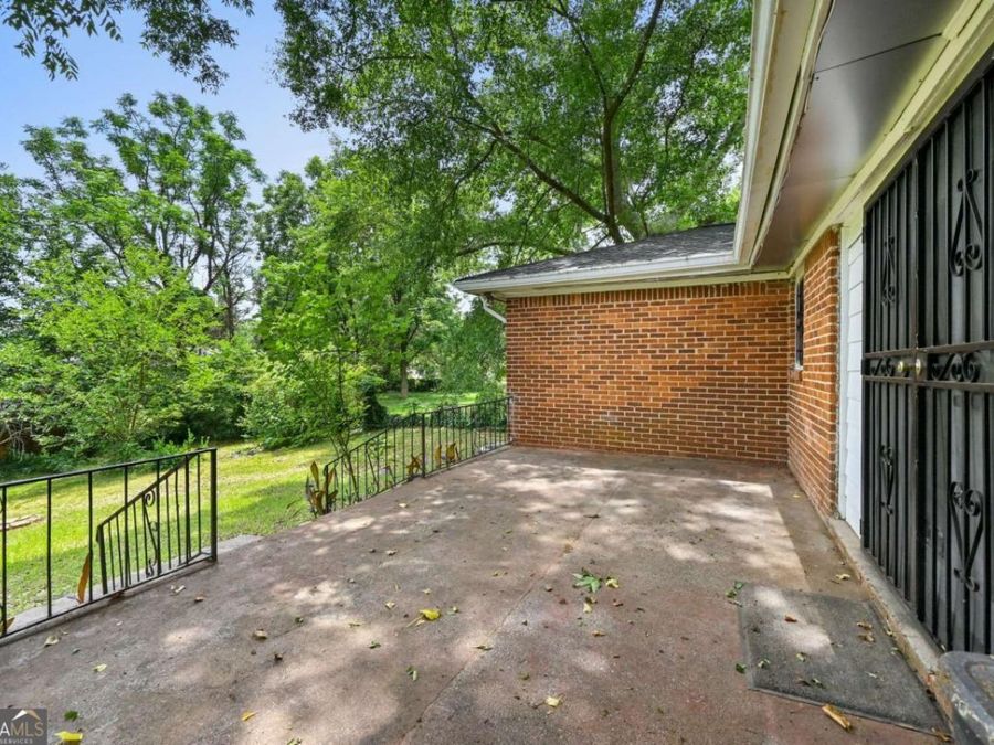 Property Image 28