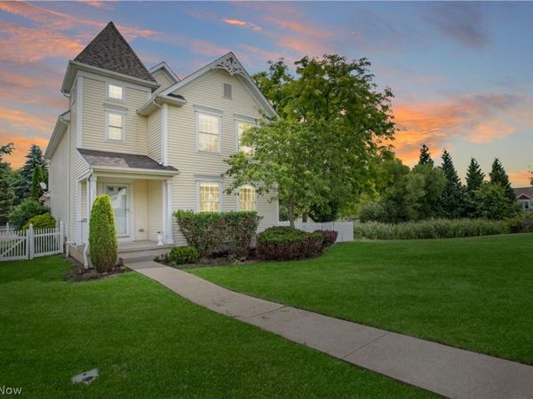 1117 Grove Lane , Medina, OH 44256