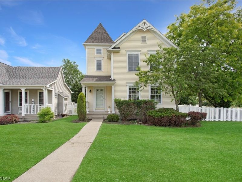 1117 Grove Lane, Medina, OH 44256 Photo 2