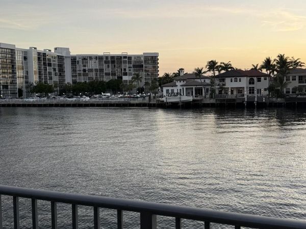 2600 S Ocean Drive, Hollywood, FL 33019