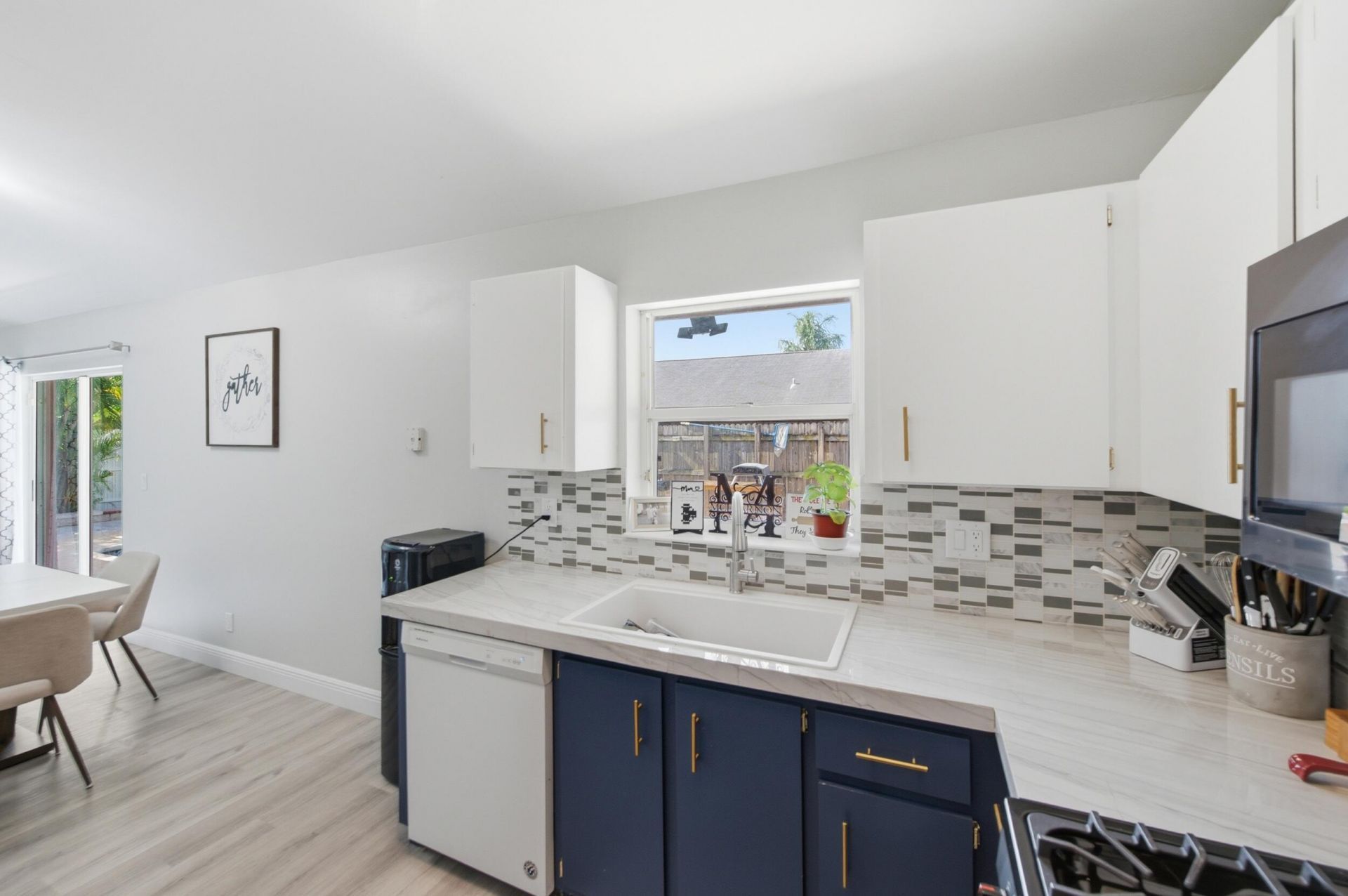 5635 Lake George Place, Lake Worth, FL 33463 Photo
