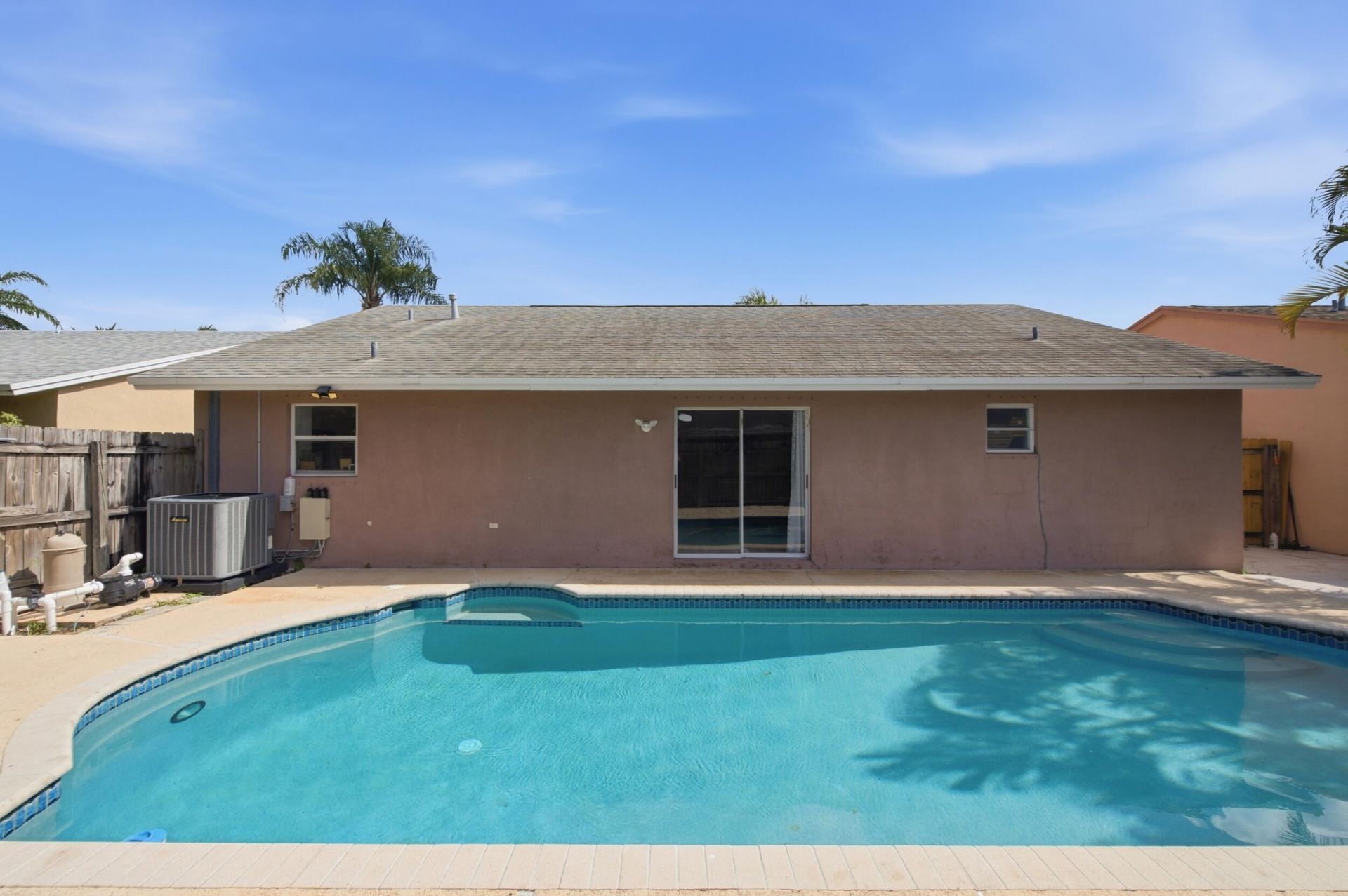 5635 Lake George Place, Lake Worth, FL 33463 Photo
