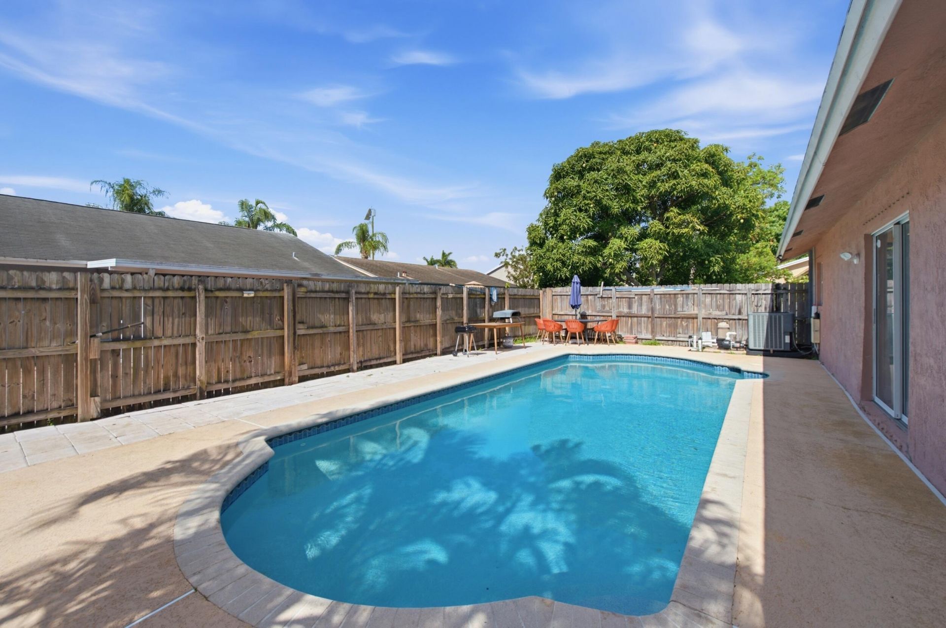 5635 Lake George Place, Lake Worth, FL 33463 Photo