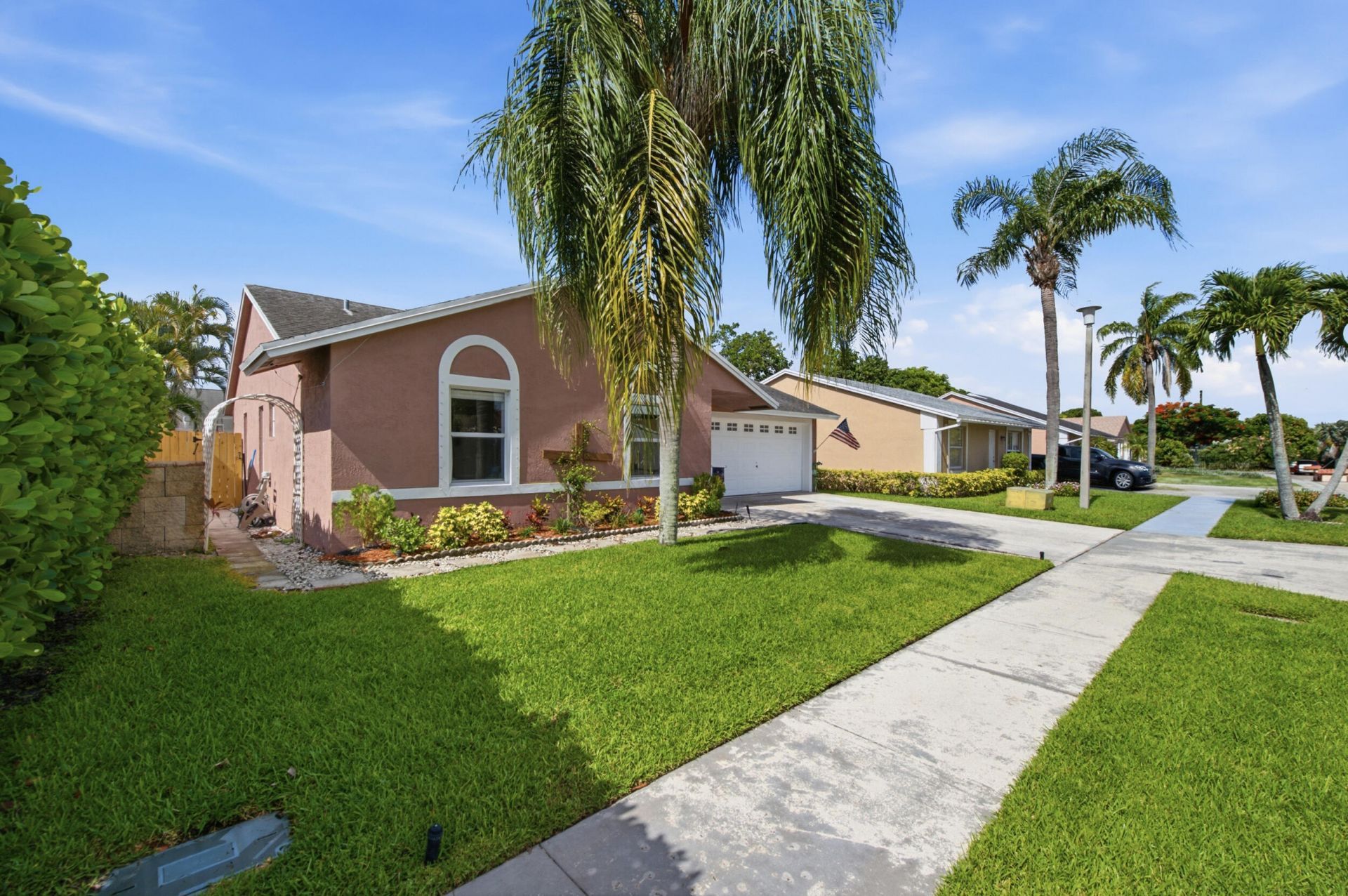 5635 Lake George Place, Lake Worth, FL 33463 Photo