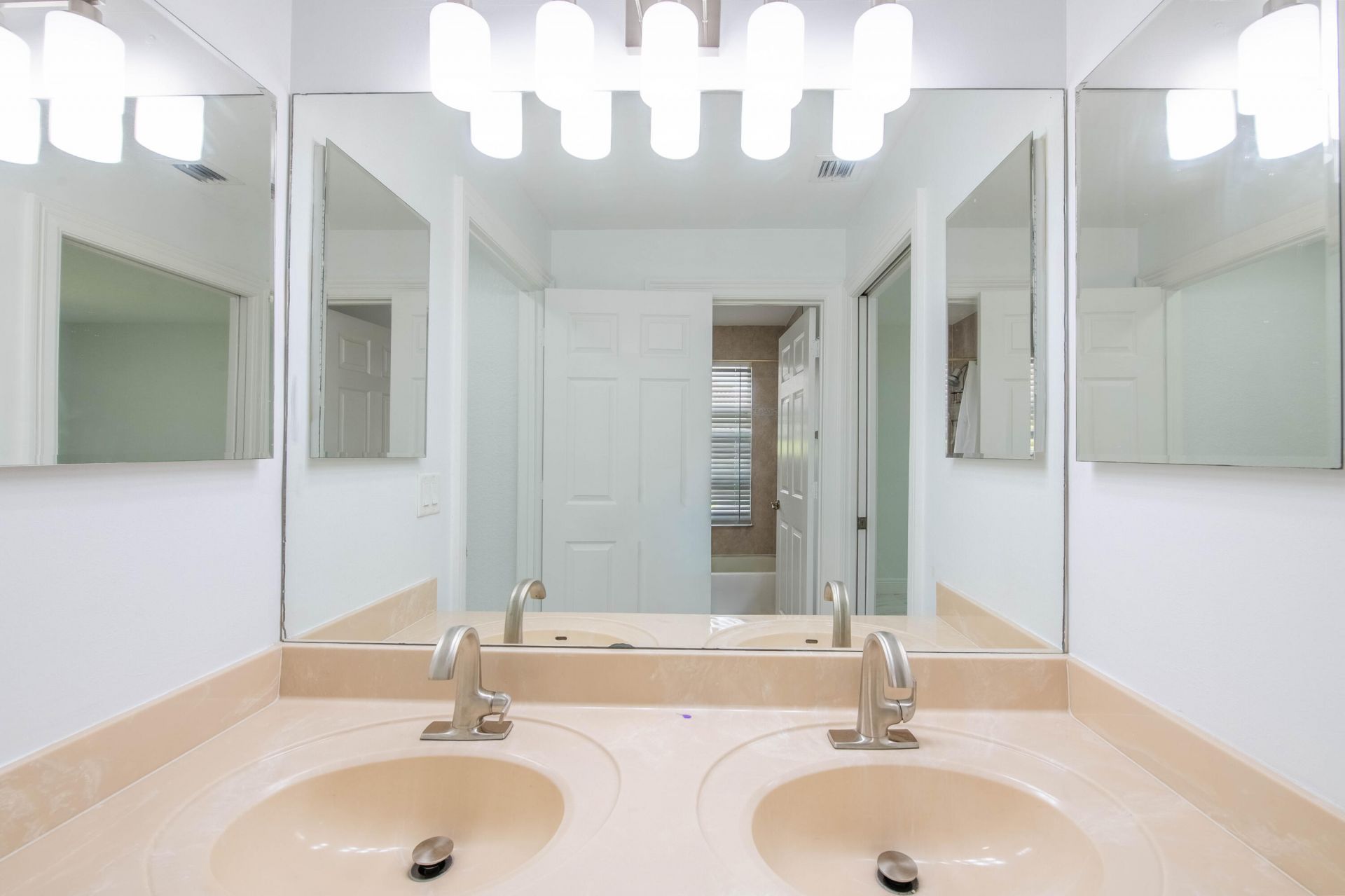 4668 SW 183rd Avenue, Miramar, FL 33029 Photo
