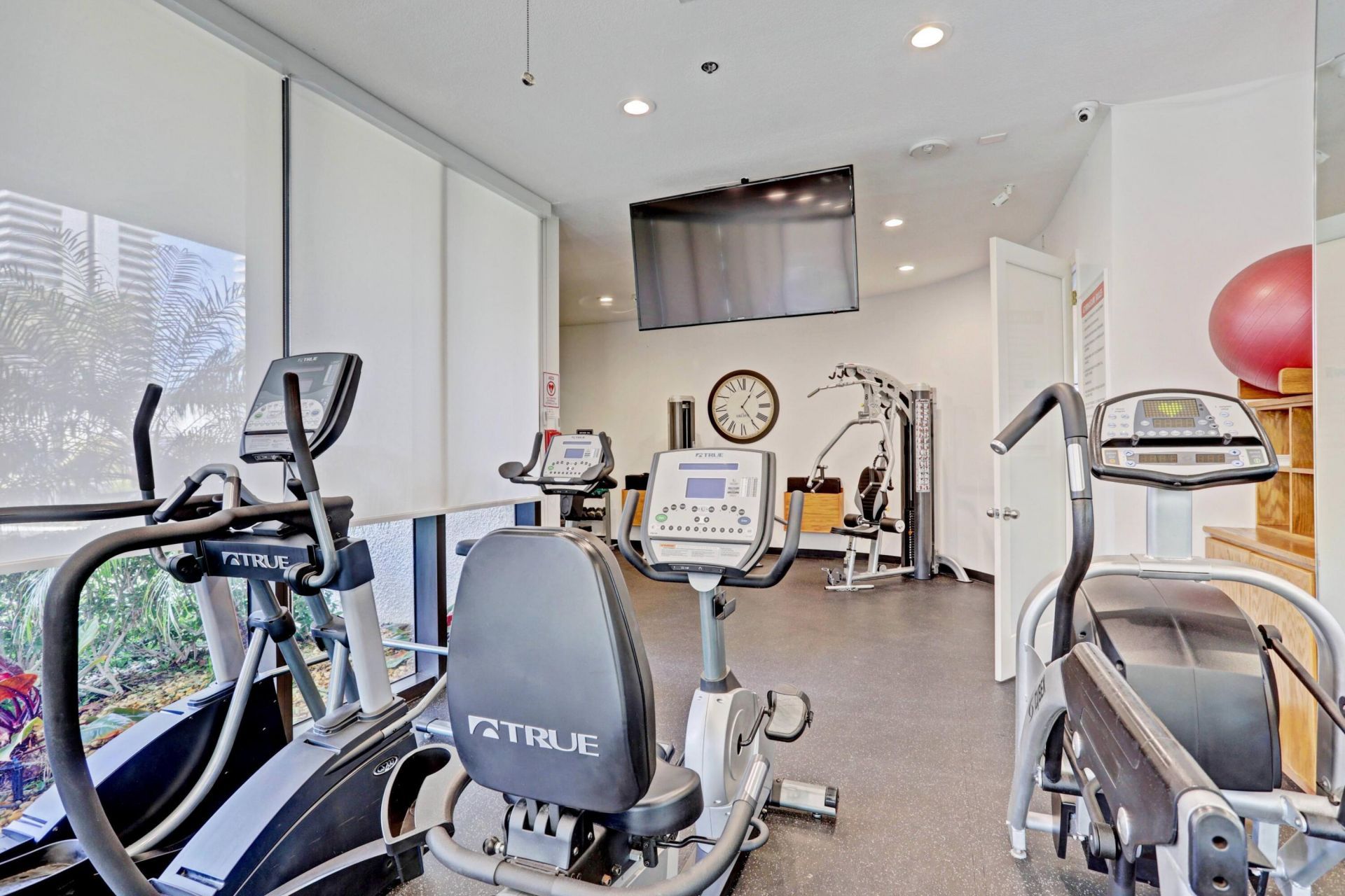 5510 N Ocean Drive, Unit 24d, Singer Island, FL 33404 Photo