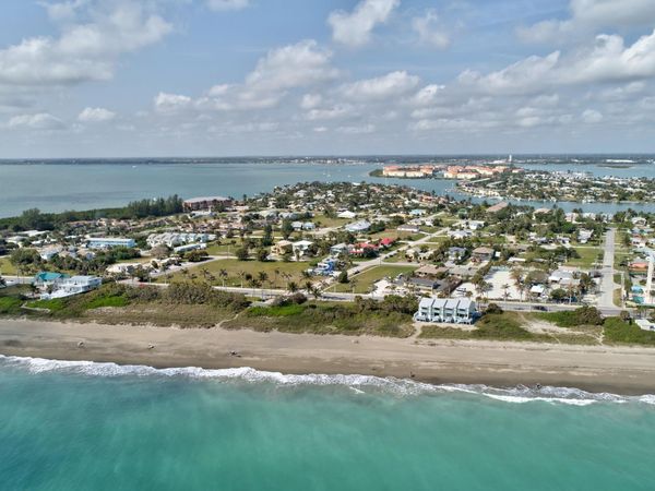 1115 Hernando Street, Unit B, Fort Pierce, FL 34949