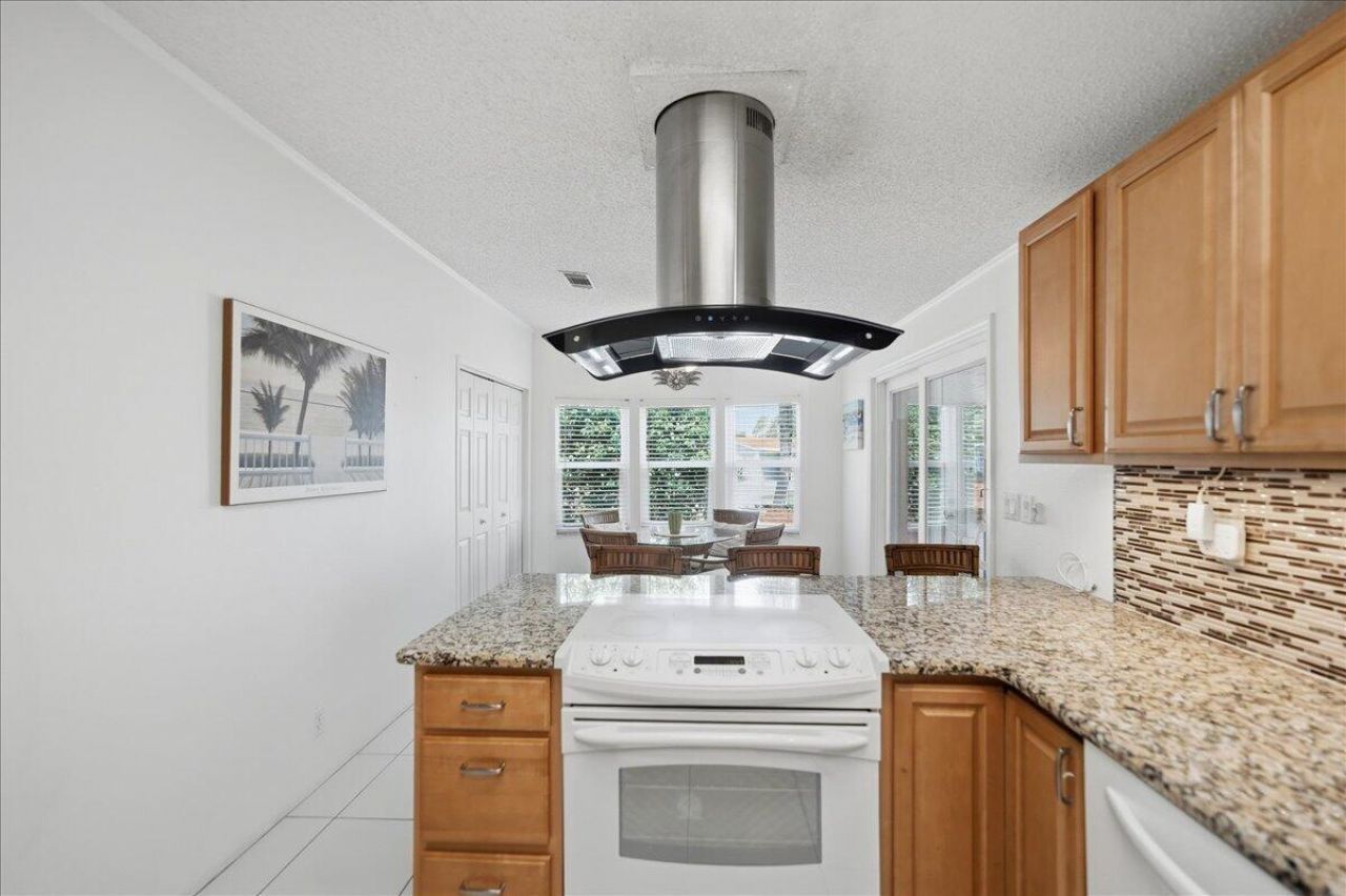 8391 Delphinium Court, Port Saint Lucie, FL 34952 Photo