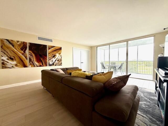 2681 S Course Drive, Unit 712, Pompano Beach, FL 33069 Photo