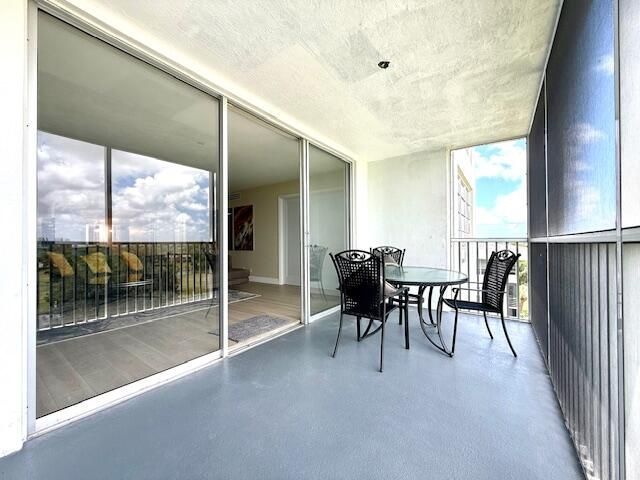 2681 S Course Drive, Unit 712, Pompano Beach, FL 33069 Photo