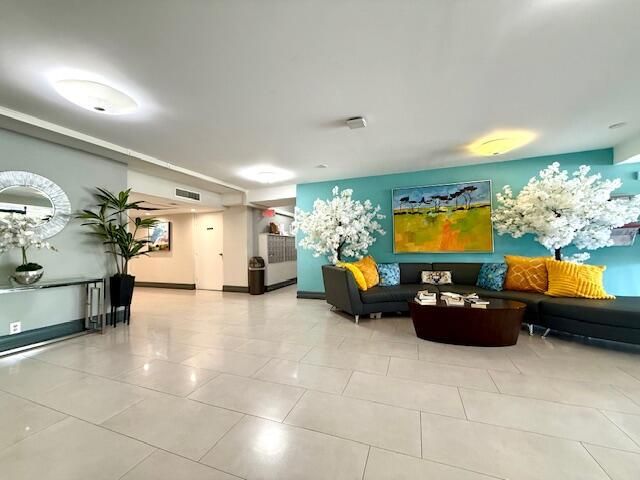 2681 S Course Drive, Unit 712, Pompano Beach, FL 33069 Photo