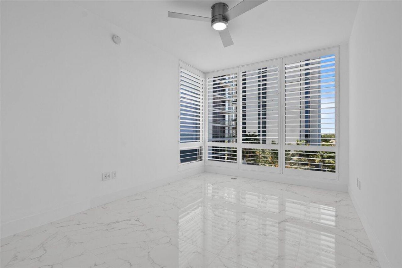 1 Water Club Way, Unit 604, North Palm Beach, FL 33408 Photo